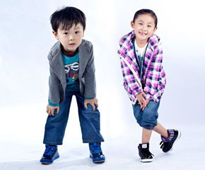 ż�w��ͯ�����ʾ�����������׃�����(y��ng)ע��һ���c(di��n)