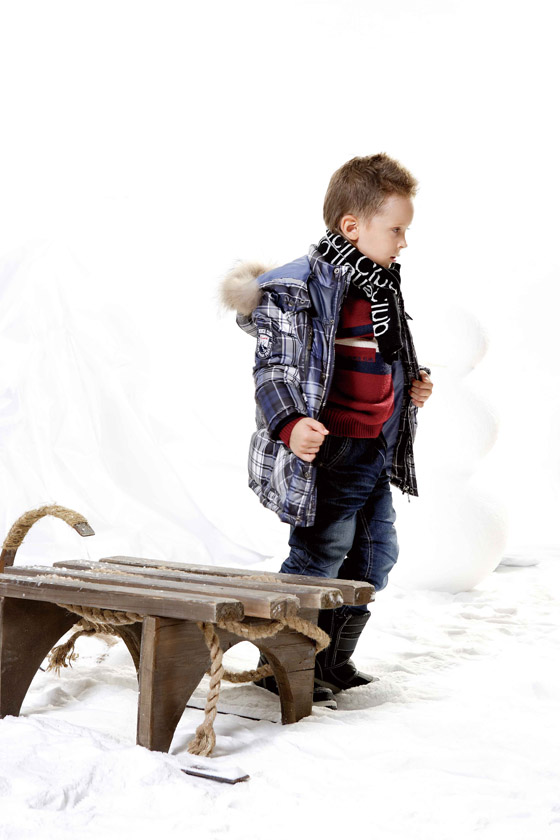 �U�P�㘷���{(l��n)ɫ���Ӷ������