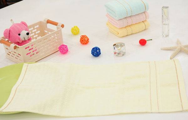 ���(y��ng)��ͯë��\�S