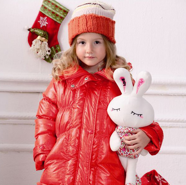 吉象貝兒女童紅色時(shí)尚羽絨
