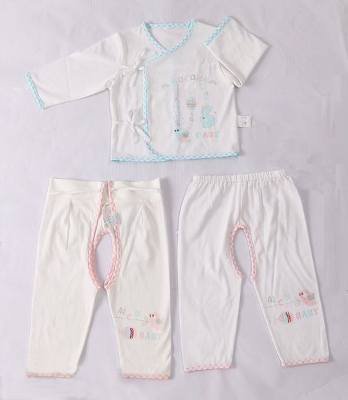 摩可拿新款寶寶內(nèi)衣三件套