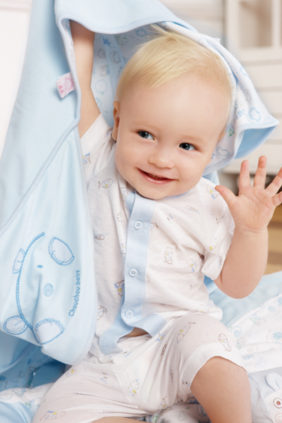 丑丑時尚童裝白色