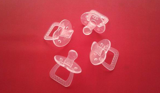 �ζ���͸�����z��������