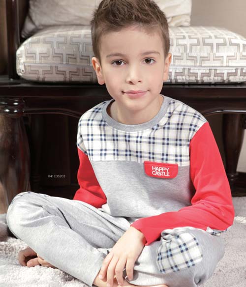 快樂城堡時尚內(nèi)衣男童