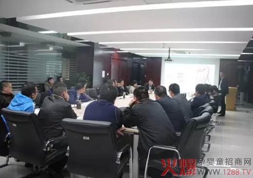 ף�R���]2015��������ȠI(y��ng)�N�������Y(ji��)���(hu��)�A�M���_