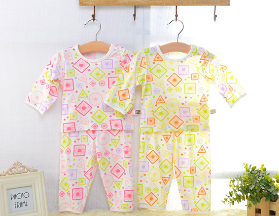 安米小熊春夏幾何家居肩開(kāi)套裝A1439