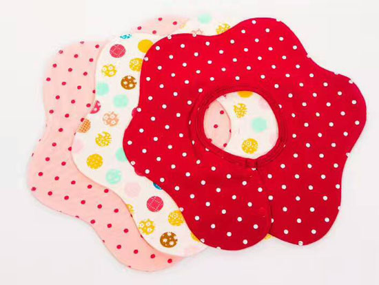 淘貝貓韓版時尚圍嘴-三色.jpg 淘貝貓韓版時尚圍嘴-三色.jpg