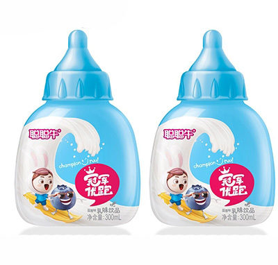 聰聰牛冠軍優(yōu)跑藍(lán)莓味乳味飲品300ml.jpg 聰聰牛冠軍優(yōu)跑藍(lán)莓味乳味飲品300ml.jpg