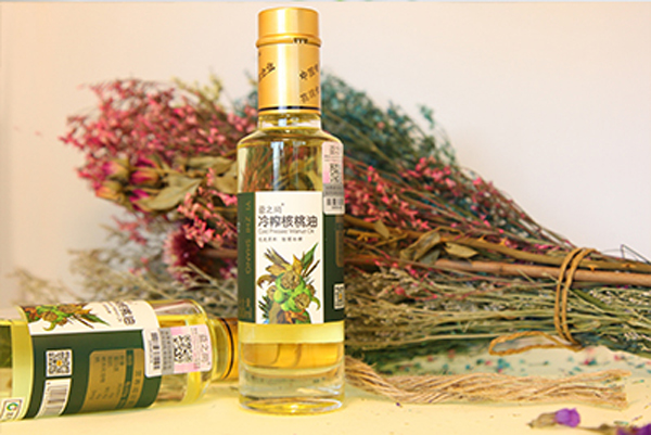 益之尚冷榨核桃油100ml