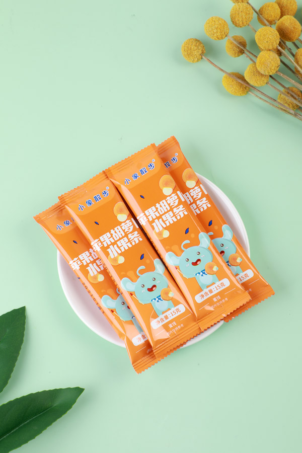 小象散步水果條-蘋果胡蘿卜1.jpg 小象散步水果條-蘋果胡蘿卜1.jpg