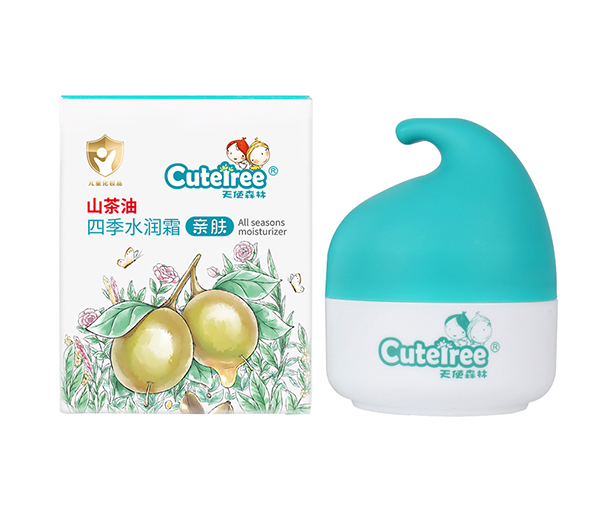    ��ʹɭ��ɽ�����ļ�ˮ��˪