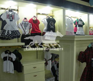 �����ֵ�ͯ�b��(zhu��n)�u(m��i)��