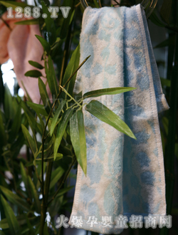 ��Ʒ�����{(l��n)ɫͯ��