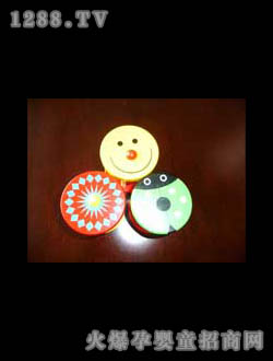 С��ͯ���΄���u�