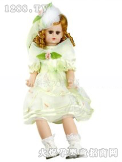 ���Z����С��ݮ������ż��ѩ����