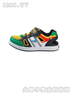 ���ѻ�ɫ�\��Ь