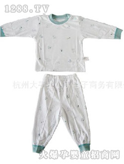 哆啦小貝印花中領套