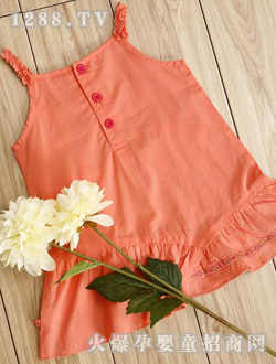 QIBI�tɫ����ͯȹ