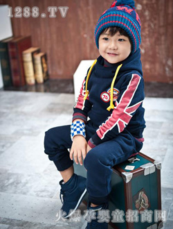 B2W2��̫ͯ�(y��ng)���\(y��n)��(d��ng)���b��ɫ