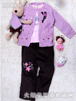 �W����ɫ�L�䃺ͯ���b