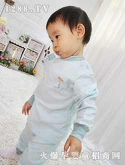 ����С���{(l��n)ɫ��ۋ냺���b