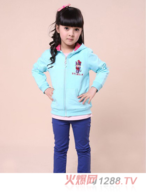 ��������ͯ��ñ��ɫ����_(k��i)��