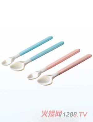 ������M��Ӗ����