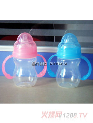 品尚標(biāo)準口徑弧形硅膠奶瓶