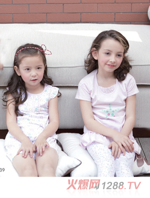 �옷�Ǳ�Ůͯ���b