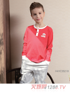 �옷(l��)�Ǳ��r(sh��)�мtɫ��(n��i)����ͯ