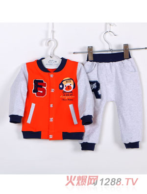 ��~؈���C���_���\����