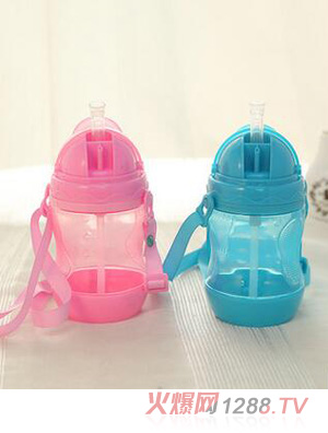 �ۋ댚ĸ����Ʒ һ�ֿ�����ˮ�� ��ͯ���α�yʽ����ˮ��